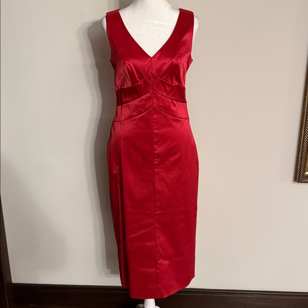 Elegant Pink Sleeveless Dress